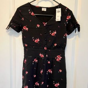 NWT Abercrombie Kids Black Floral Dress